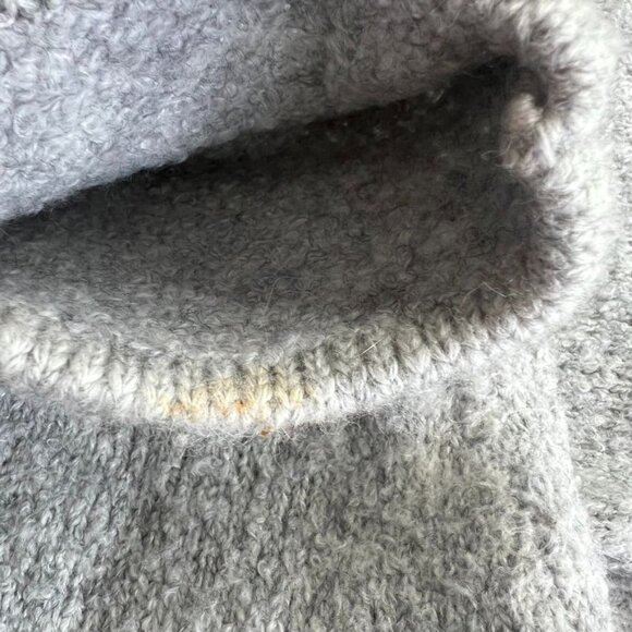 GAP Light Heather Grey Boucle Cropped Sweater Womens Size M Petite - Picture 8 of 14